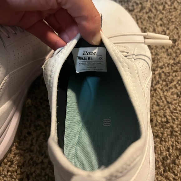 Women’s clove classic white - Picture 3 of 5